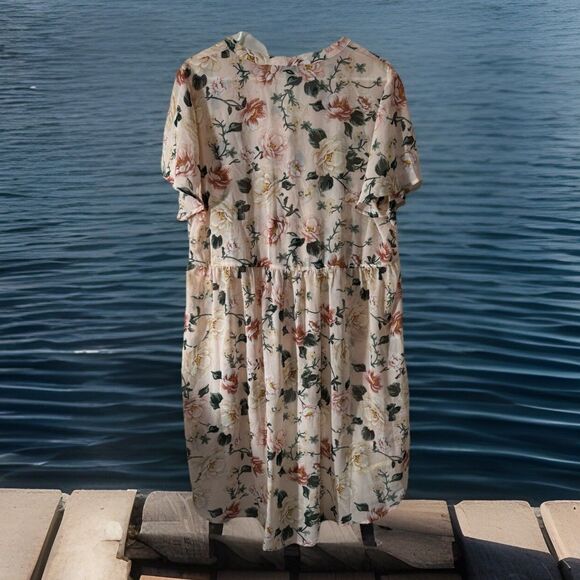 Torrid Lexie Light peach blush Pink Floral Chiffon H-Lo Babydoll Tunic Top Sz 1 - Picture 3 of 6